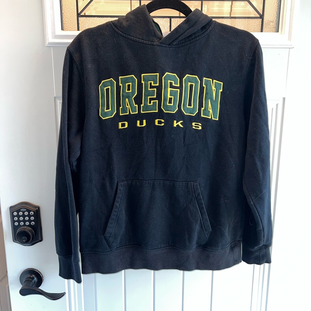 Colosseum Oregon Ducks Black Hoodie